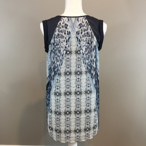 CAbi #253 Mixed Print Tunic Top - Picture 4 of 7